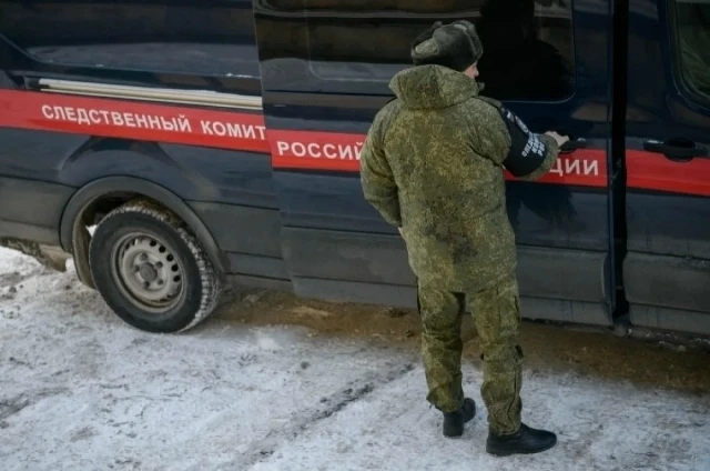Двух рыбаков мертвыми нашли в автомобиле на берегу Волги под Саратовом