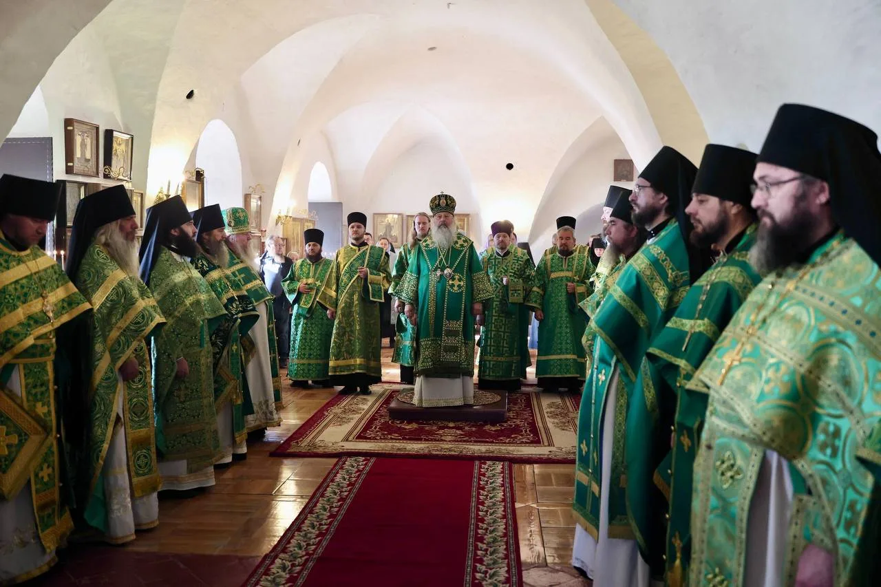 📷 В день преставления преподобного Сергия, игумена Радонежского, митрополит Кирилл сов...