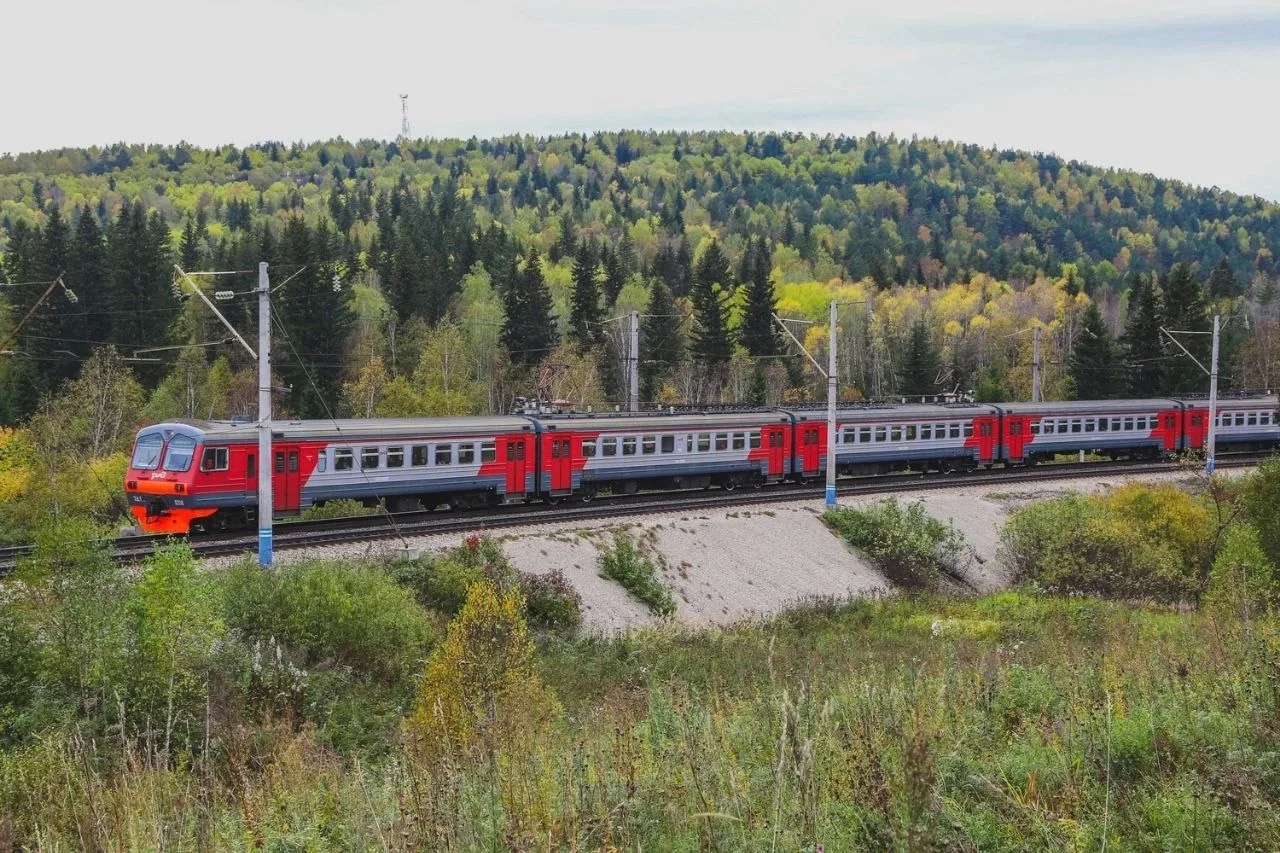 🚆 Схема движения пригородных поездов на маршруте Ачинск-1 – Лесосибирск
