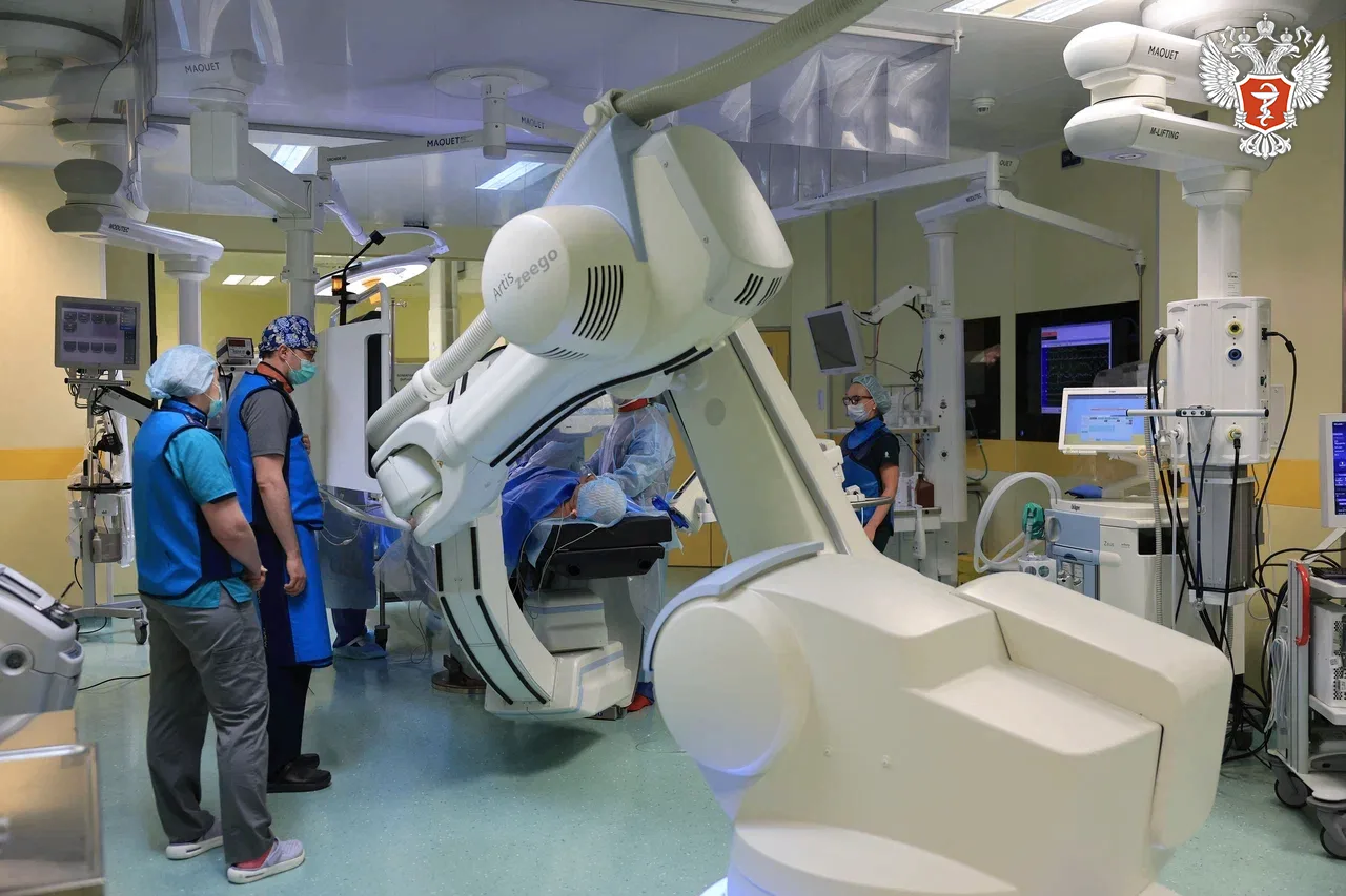 🏥 Дмитрий Медведев ознакомился с работой НМИЦ им. В.А. Алмазова Минздрава России  Заместитель Предсе