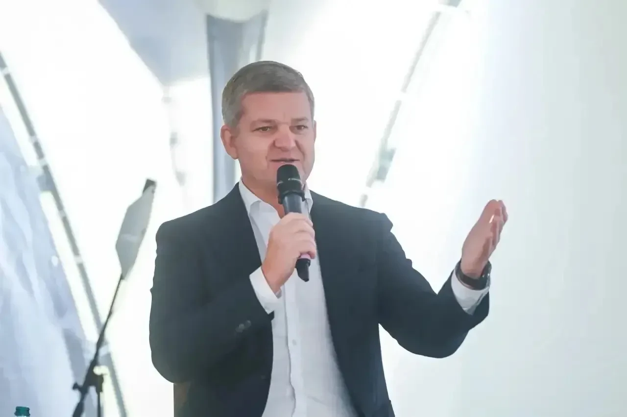 На территории древней Староладожской крепости завершил работу VI Гражданский форум Лени...
