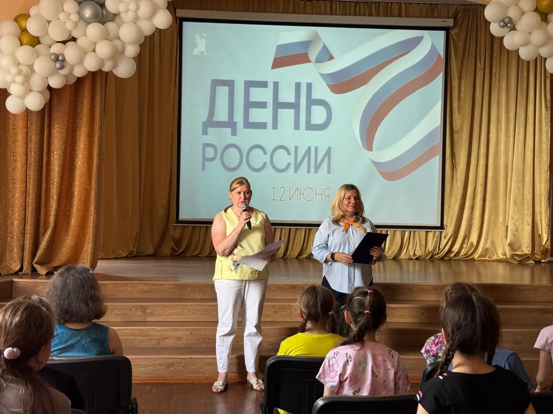 Битва хоров в "Муравейнике": музыкальное посвящение Дню России! 🇷🇺