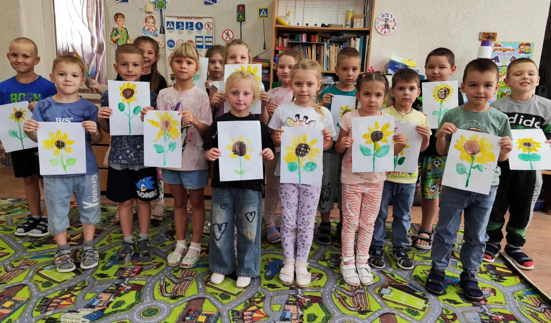 🎉 Ко Дню города Каменск‑Шахтинский мы провели с ребятами особенное мероприятие! 🎨