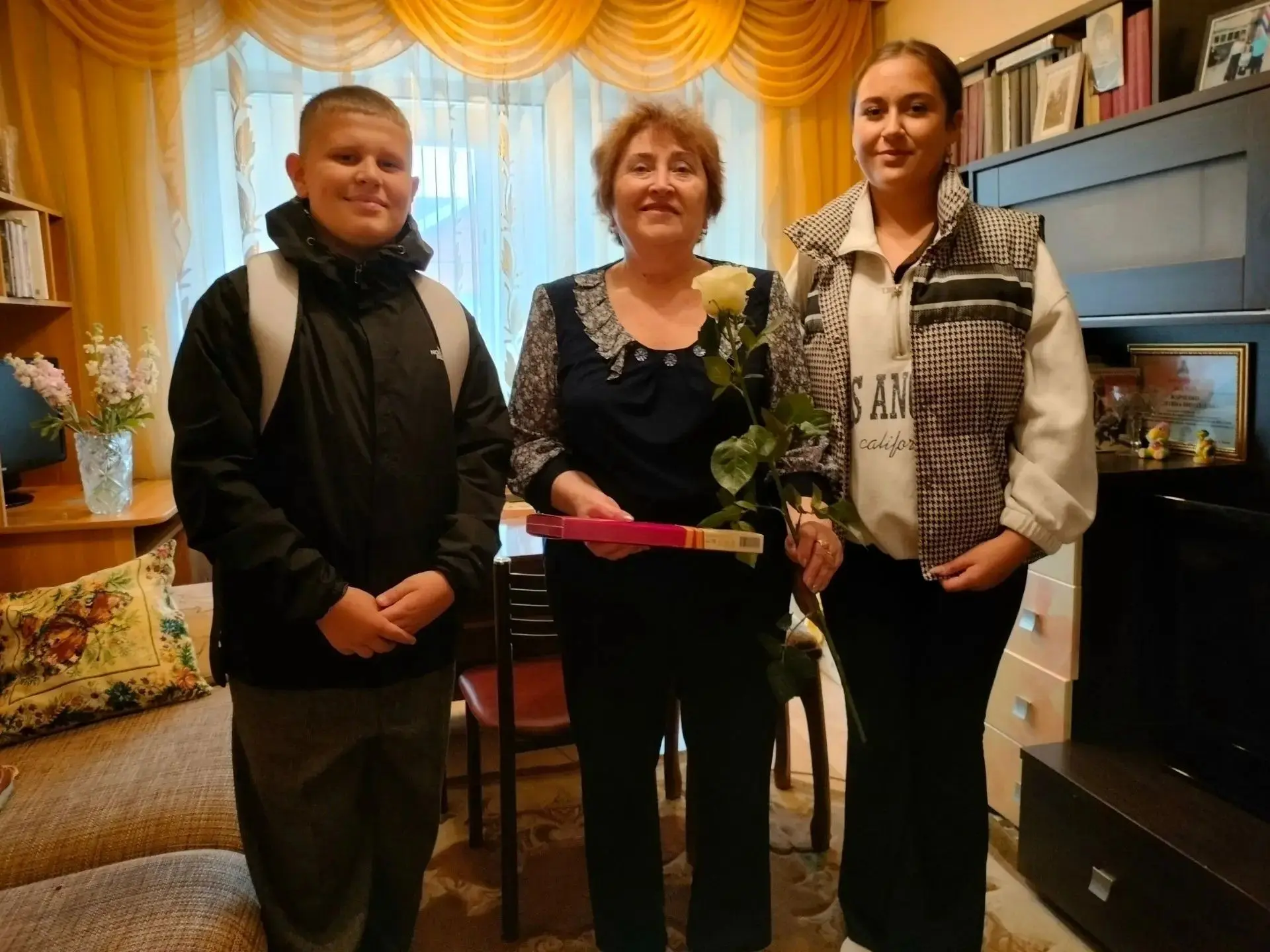 💐 С Днём Учителя, дорогая Валентина Николаевна! 💐От всей души поздравляем Жарченко Ва...
