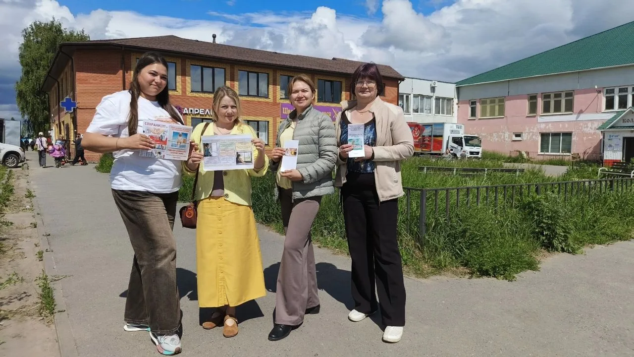 🚸 Безопасность на дороге — наша общая забота!
 
Сегодня наш школьный родительский патруль вышел на 
