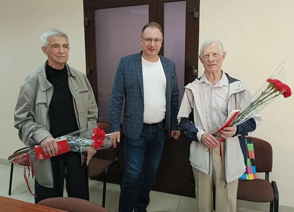 6 мая, накануне Дня Победы, в Оренбургской районной больнице прошло памятное мероприятие.