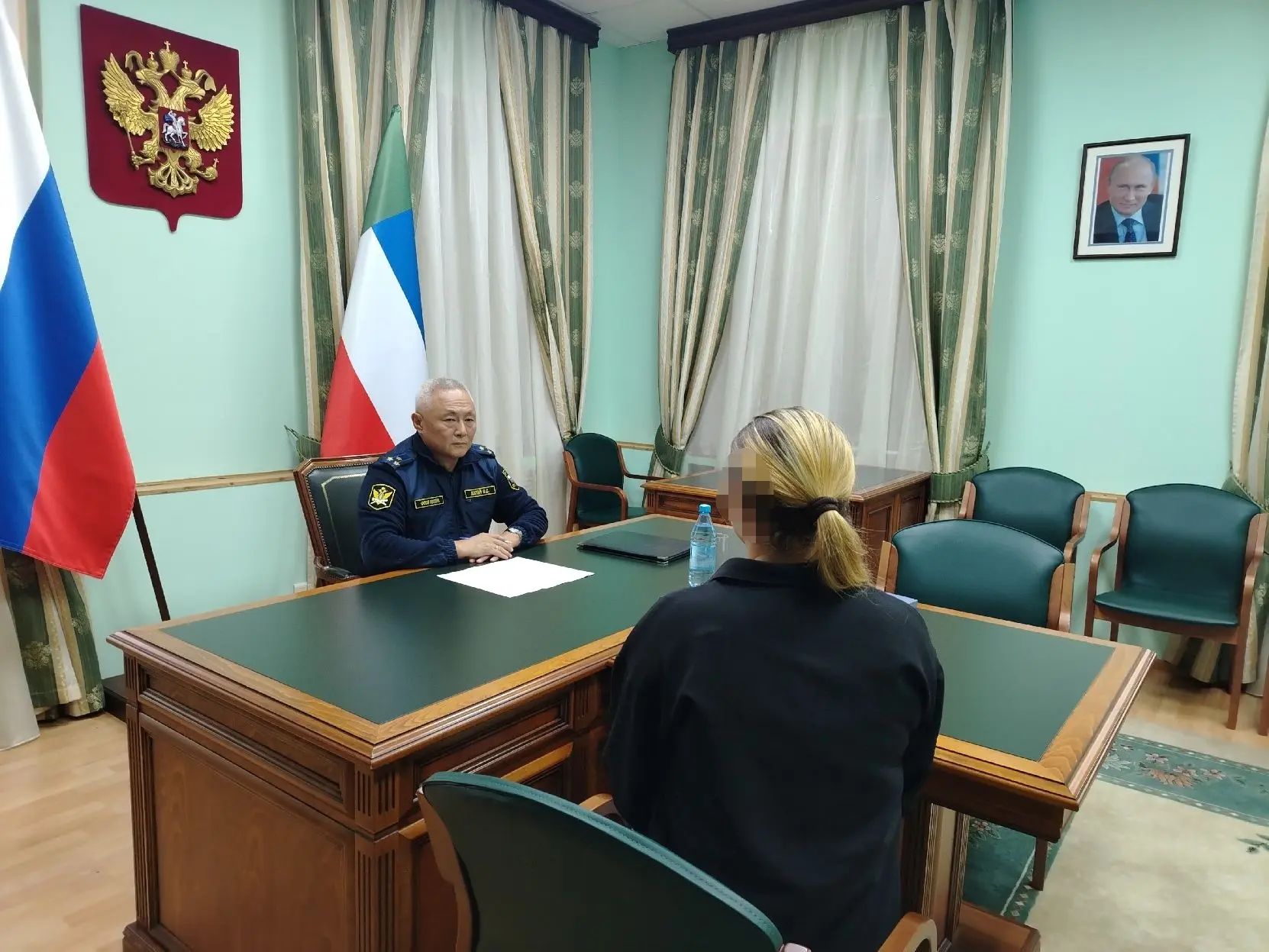 ❗ Главный судебный пристав Хакасии провел прием граждан в приемной Президента Российско...