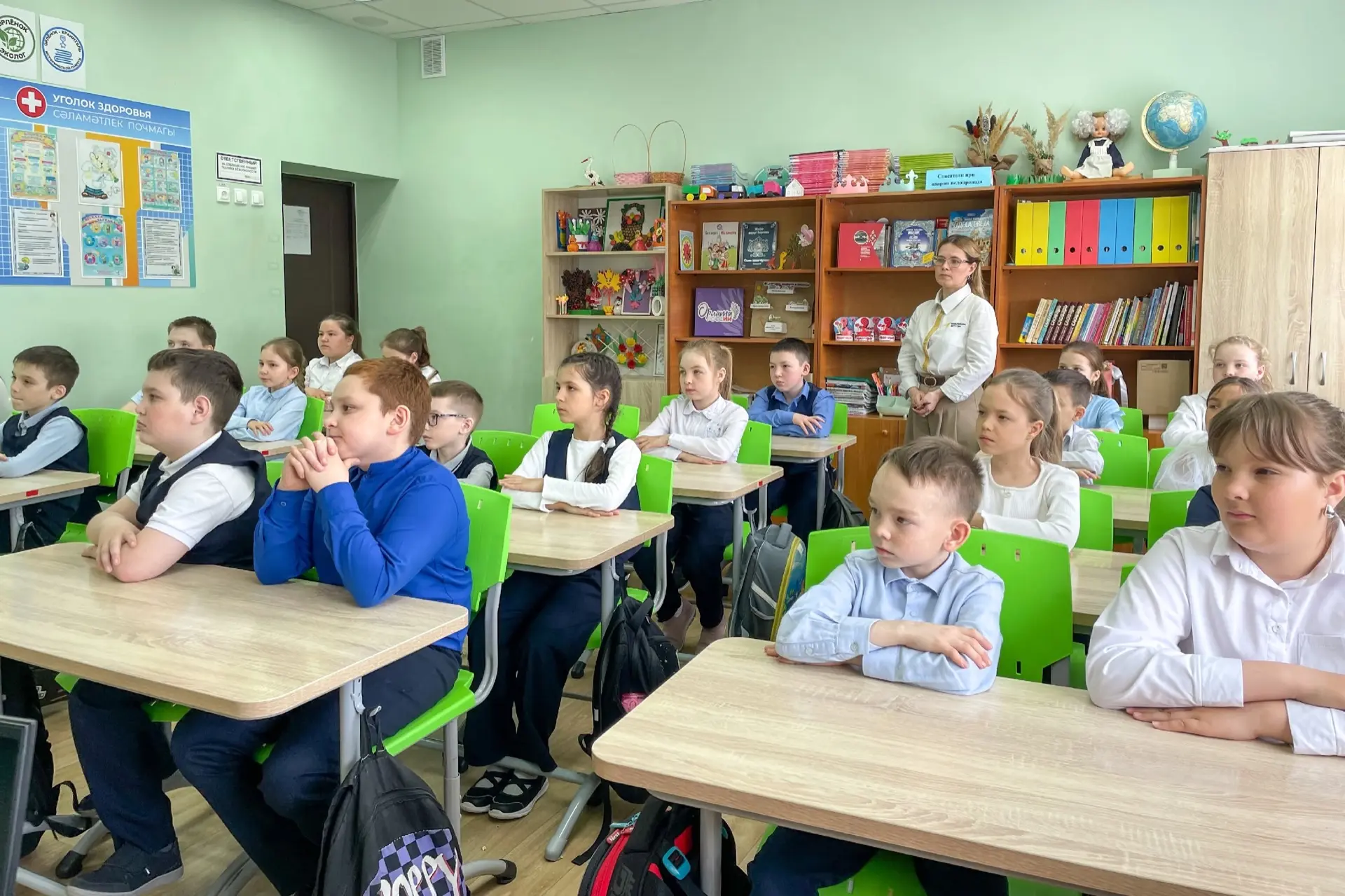 В преддверии Дня коренных малочисленных народов Российской Федерации советники директоров по воспита