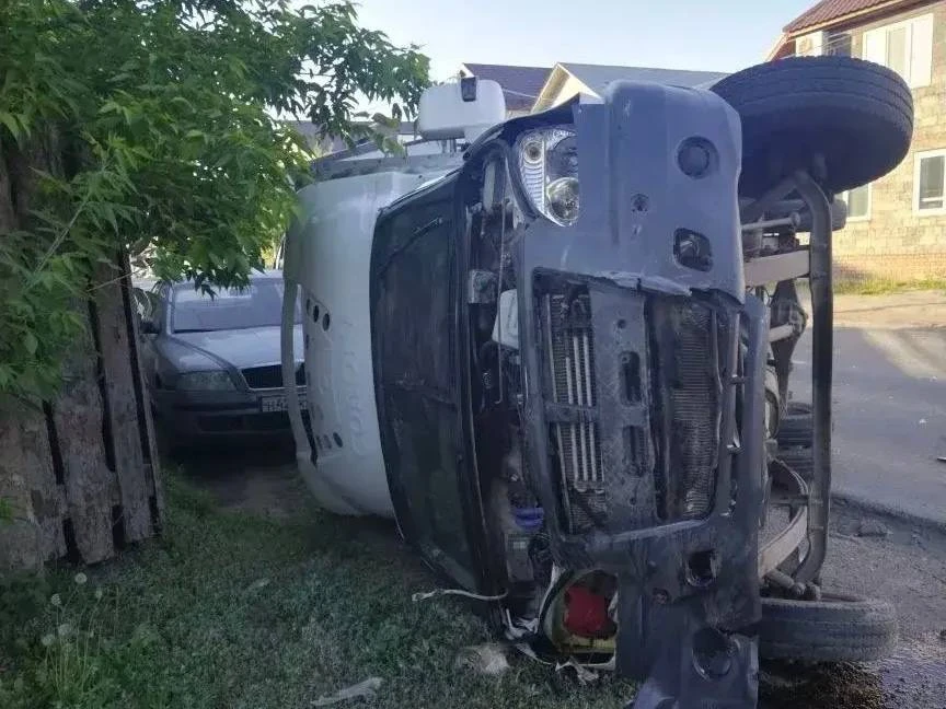 🚨В Оренбурге после ДТП с «Газелью» госпитализировали пассажирку ВАЗа  #Про_Происшествия   На улице О