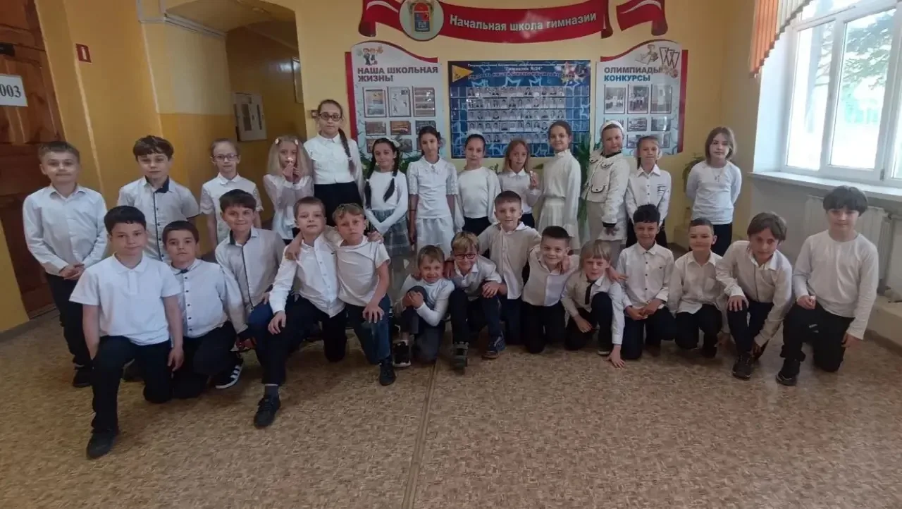 🤍Традиционная цветная пятница - белая!   #Гимназия24_Севастополь
