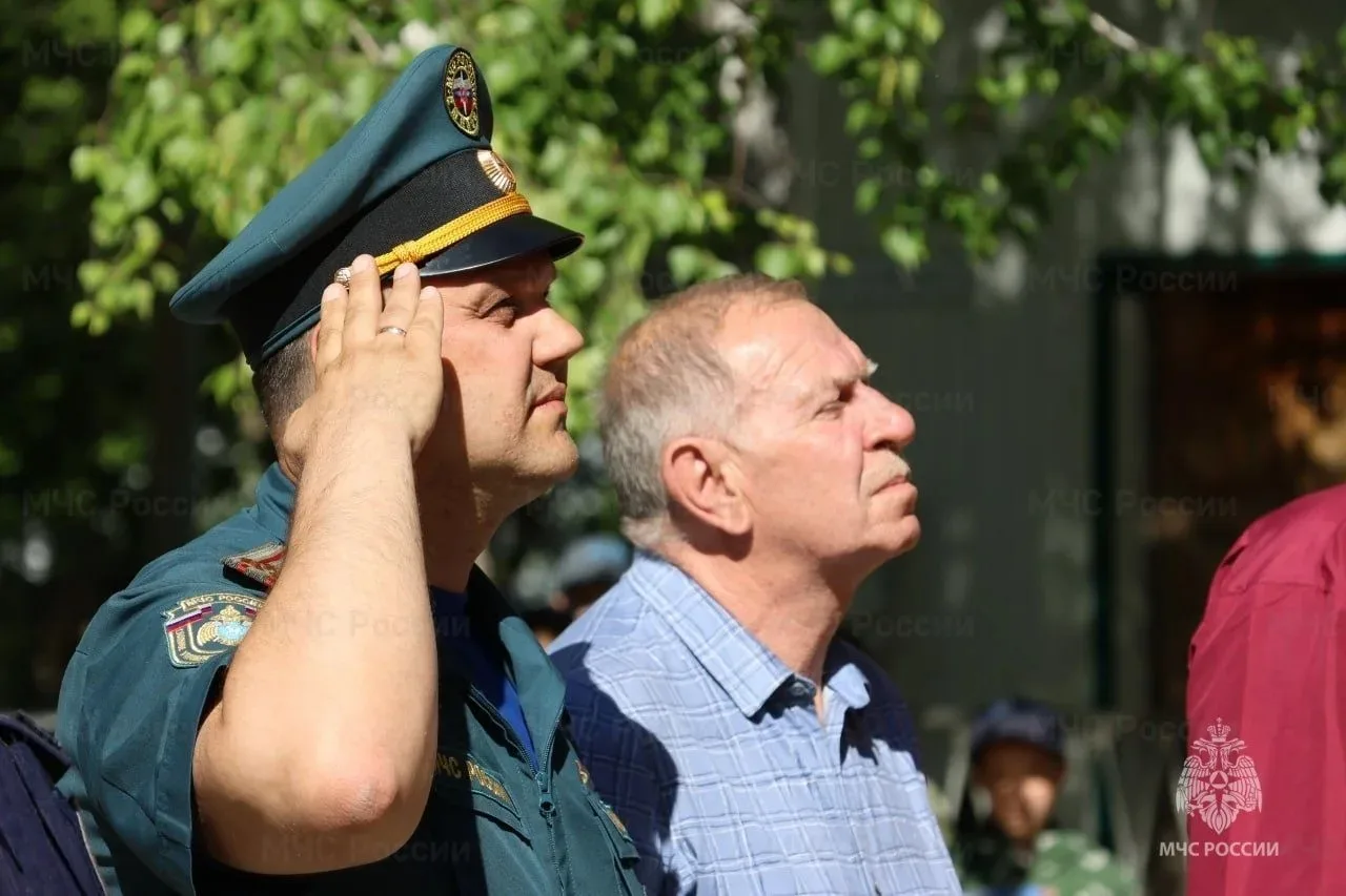 〽Стартовали XXVI региональные соревнования «Школа безопасности»  Сегодня в селе Зольное городского о