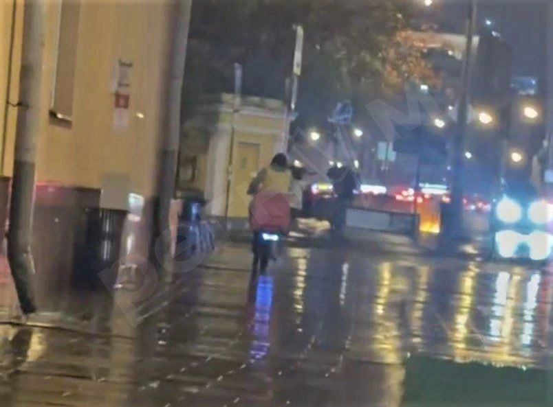 В Москве курьер сбил учительницу, а его друг обвинил её в ДТП