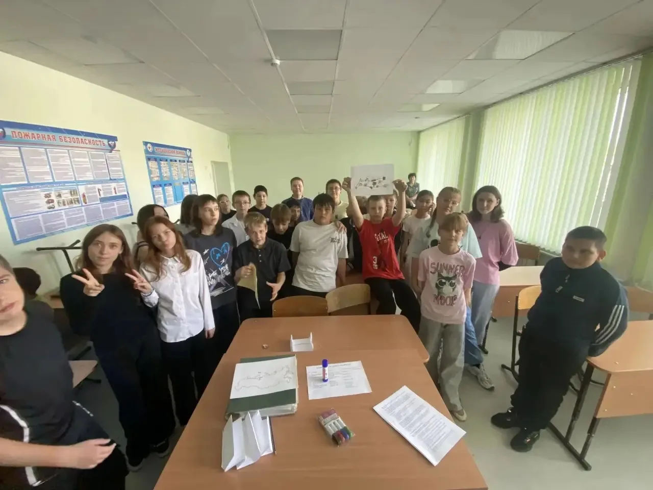 🖇️2 октября наша школа приняла участие во Всероссийской акции «Благотворительный сентя...