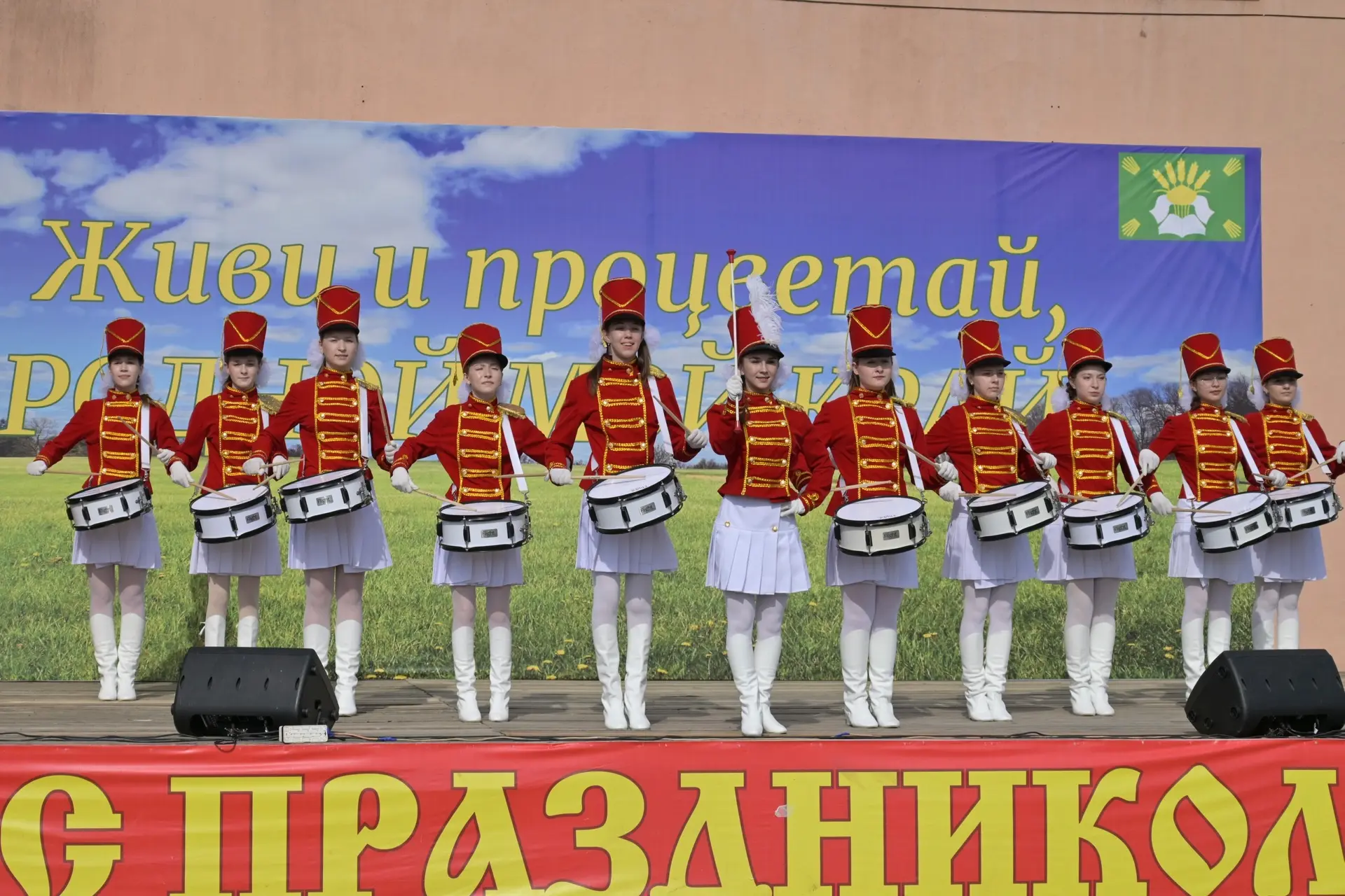 🎉11,13 и 14 июня творческие коллективы МУ Иркутского муниципального округа «ОСКСК» отправились на г
