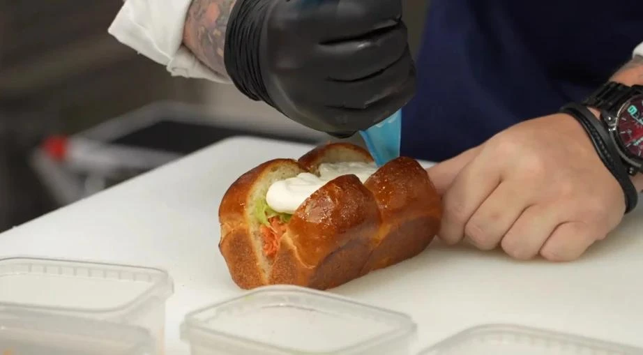 🥯 Бриошь с крабом и а-ля пянсе с рваной говядиной: Хабаровск накормит участников II Ро...