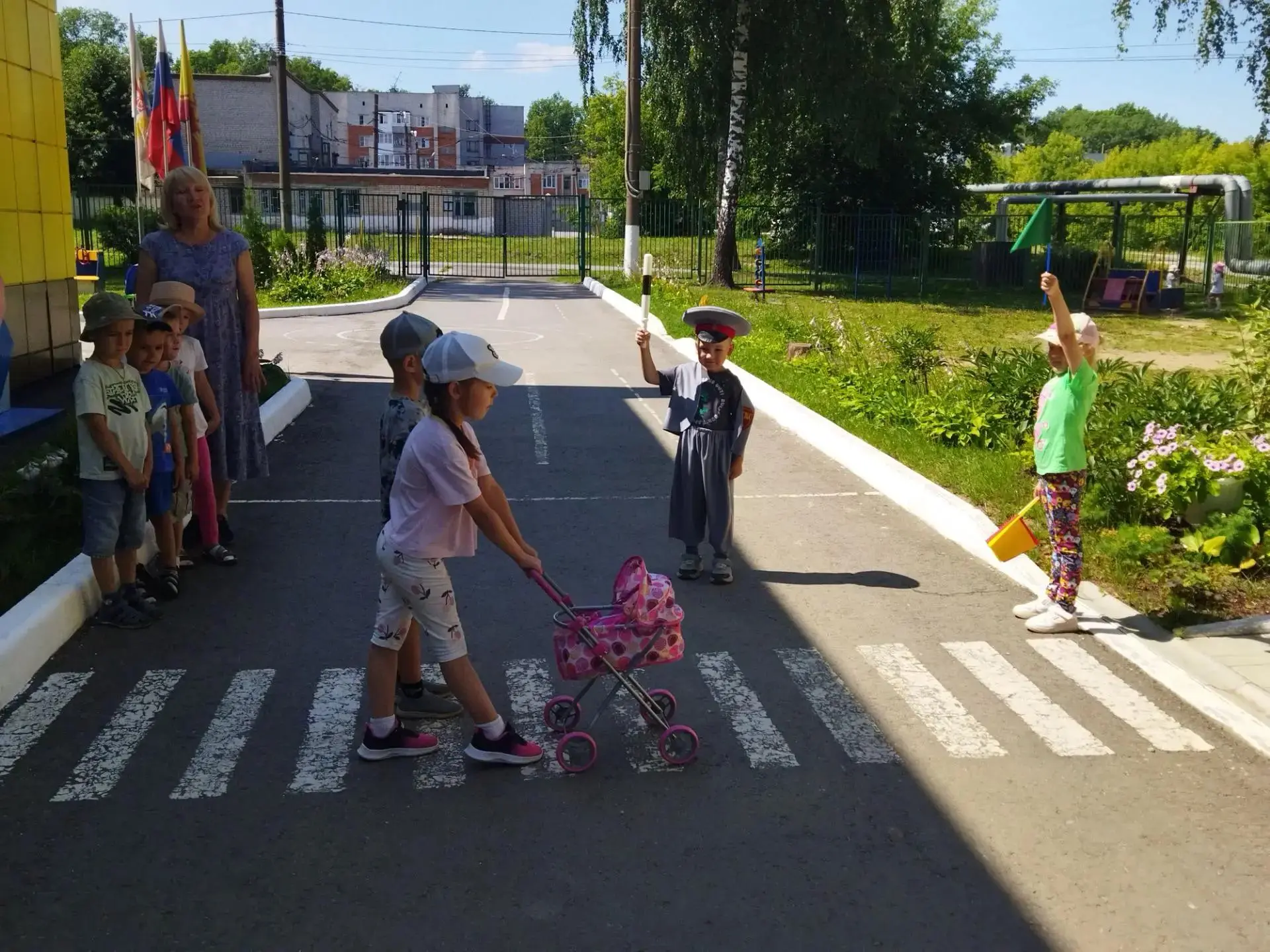 🚦В нашем детском саду прошло яркое и познавательное мероприятие в рамках летнего проекта «Светофори