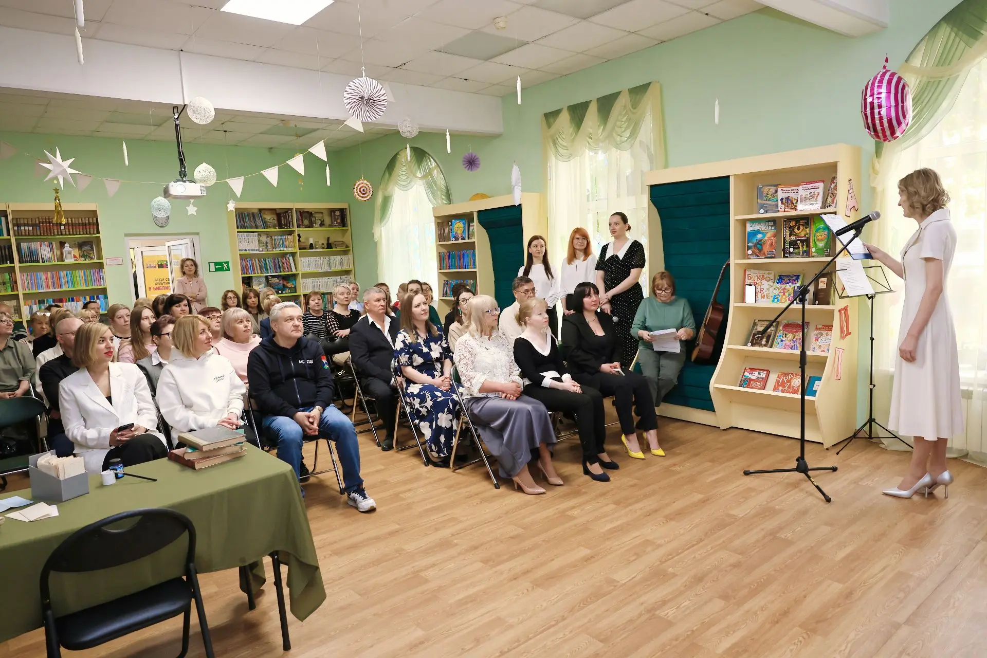 📚 Улыбка и доброе слово: библиотеки Мытищ отметили свой праздник