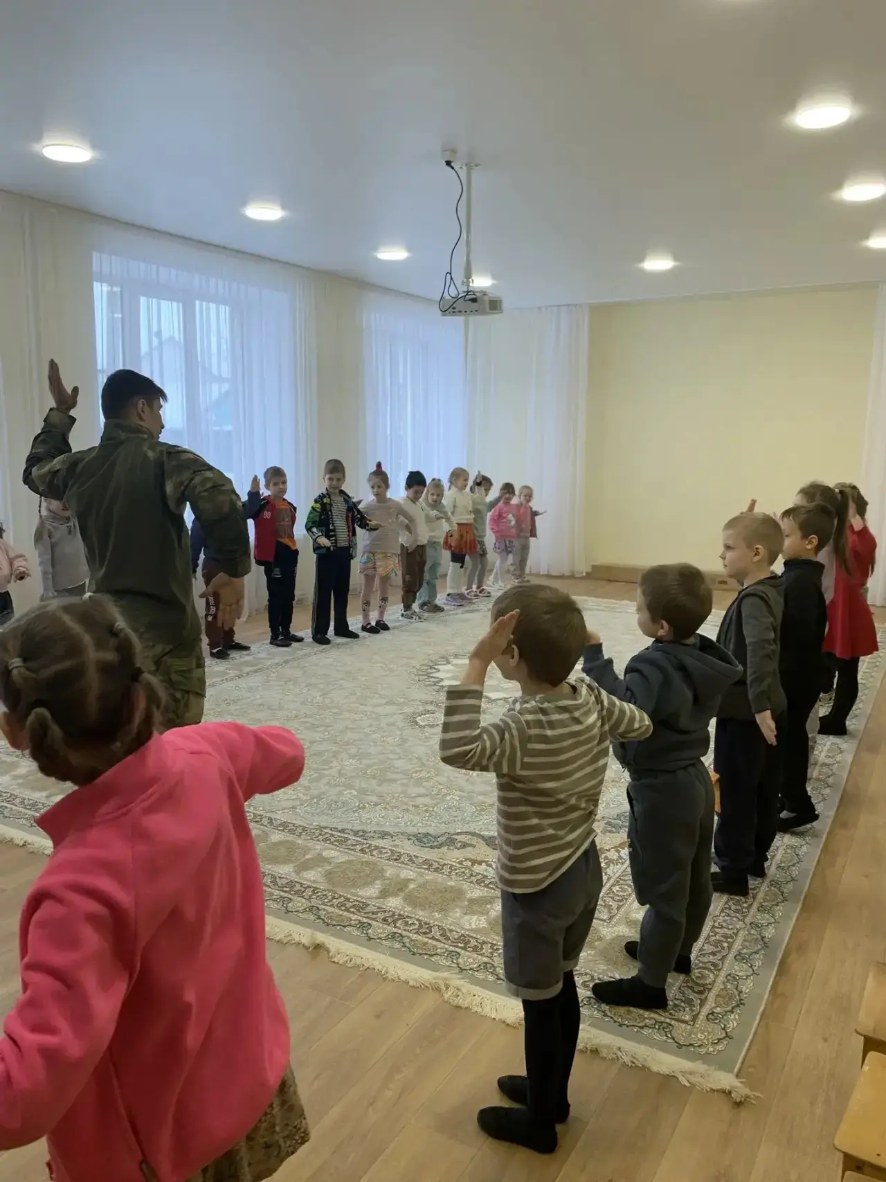 В преддверии Дня защитника Отечества МБДОУ “Детский сад комбинированного вида № 2 “Улыб...
