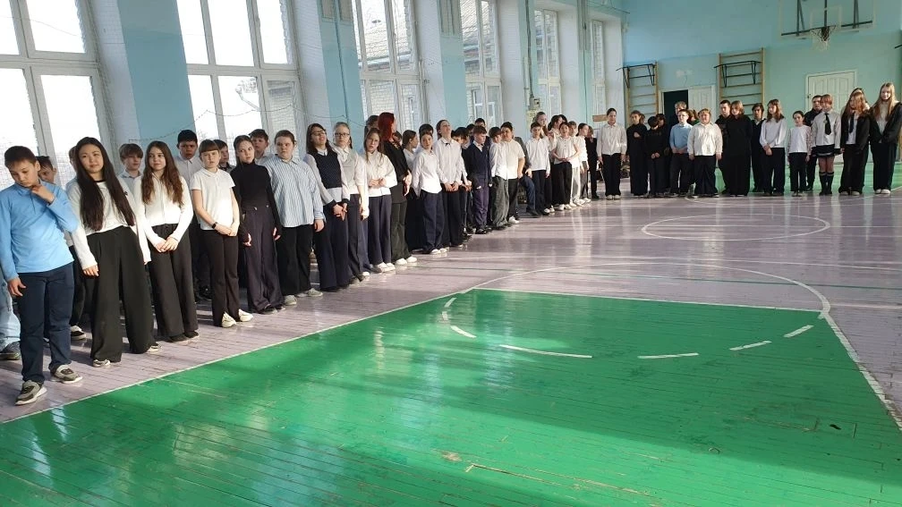 С окончанием третьей четверти! Завершилась самая продолжительная учебная четверть. Поздравляем всех 