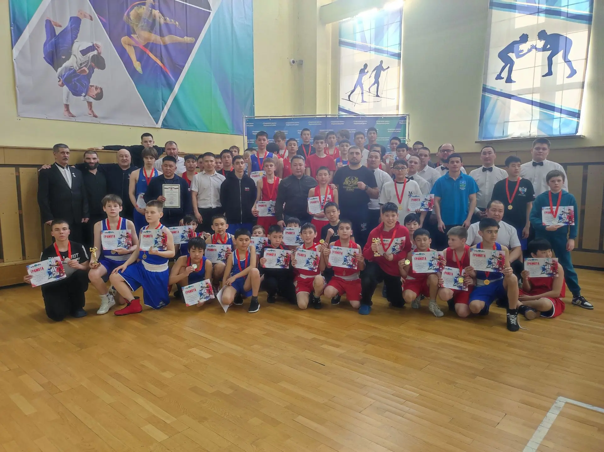 🏆🥇🥈🥉ПЕРВЕНСТВО МИРНИНСКОГО РАЙОНА ПО БОКСУ