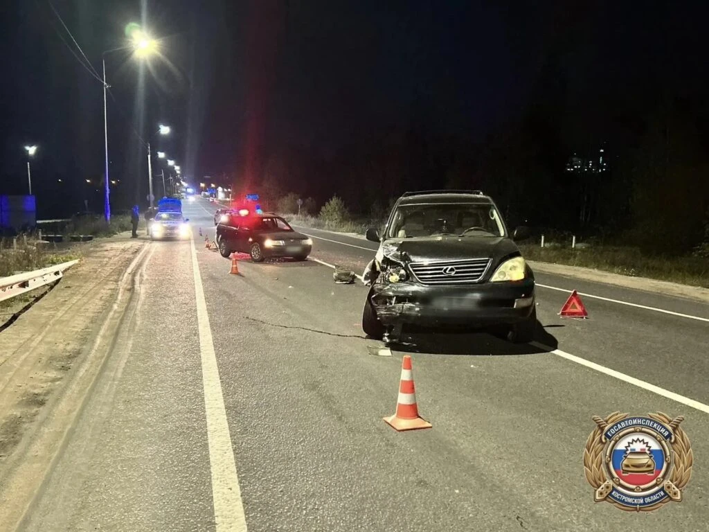 ПЕНСИОНЕР НА "ЛЕКСУСЕ" УСТРОИЛ ЖЕСТКУЮ АВАРИЮ НА КОСТРОМСКОЙ ТРАССЕ