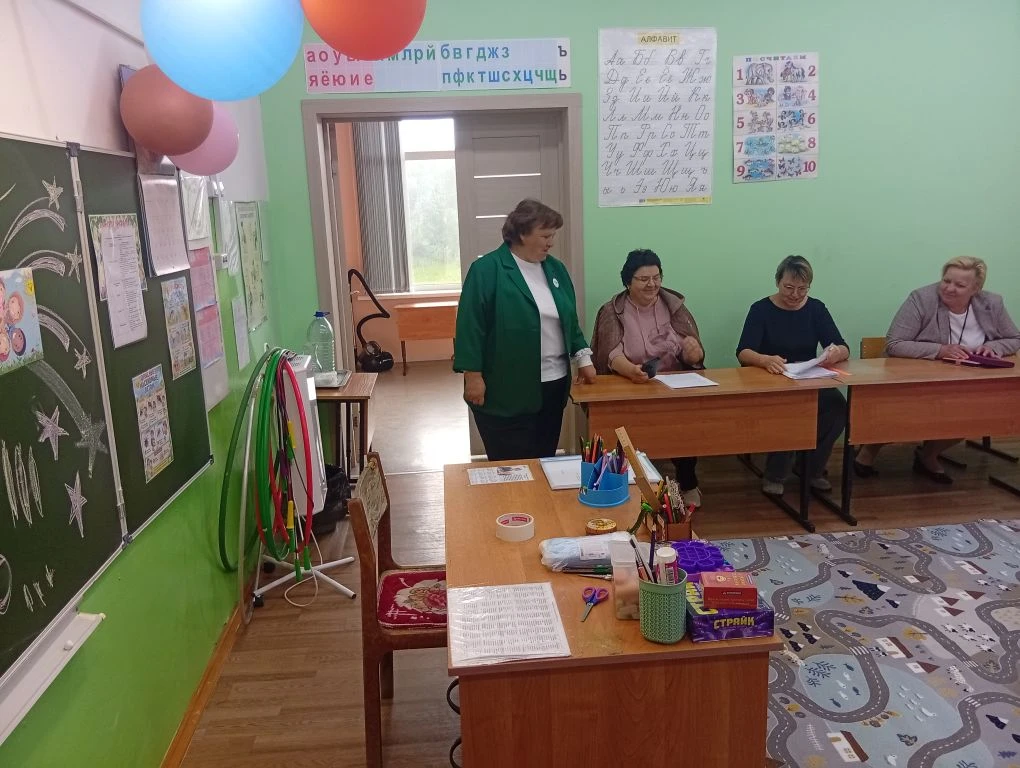 ☀️27 мая школу посетила муниципальная комиссия Мосальского округа, которая проверила готовность летн