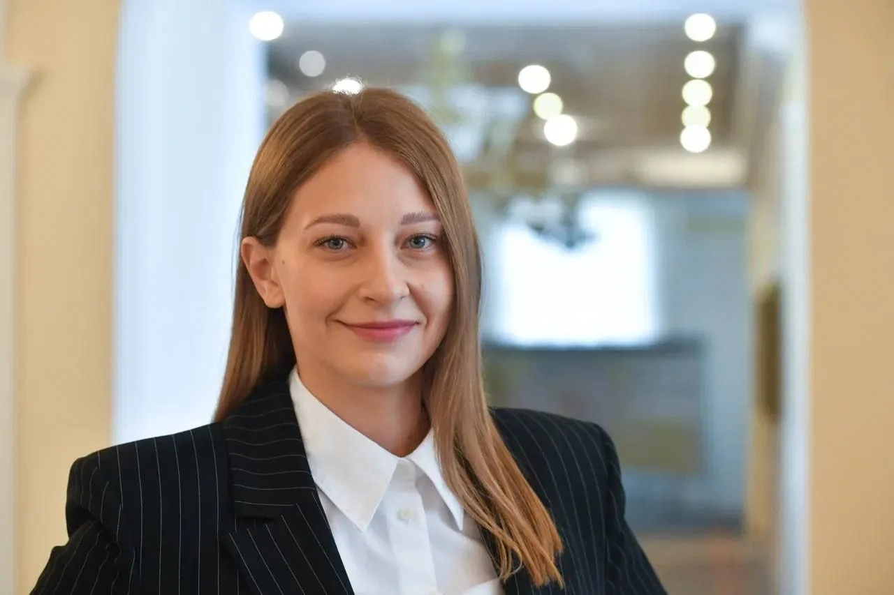 28-летняя Татьяна Денисова переназначена на посту министра молодежной политики Омской о...