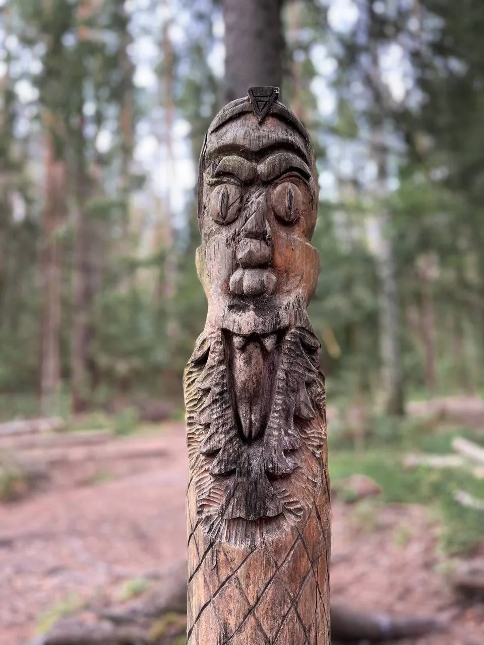 ✅Легендарный ЗМЕИНЫЙ камень - уникальное место, куда до сих пор совершают паломничества язычники, уф