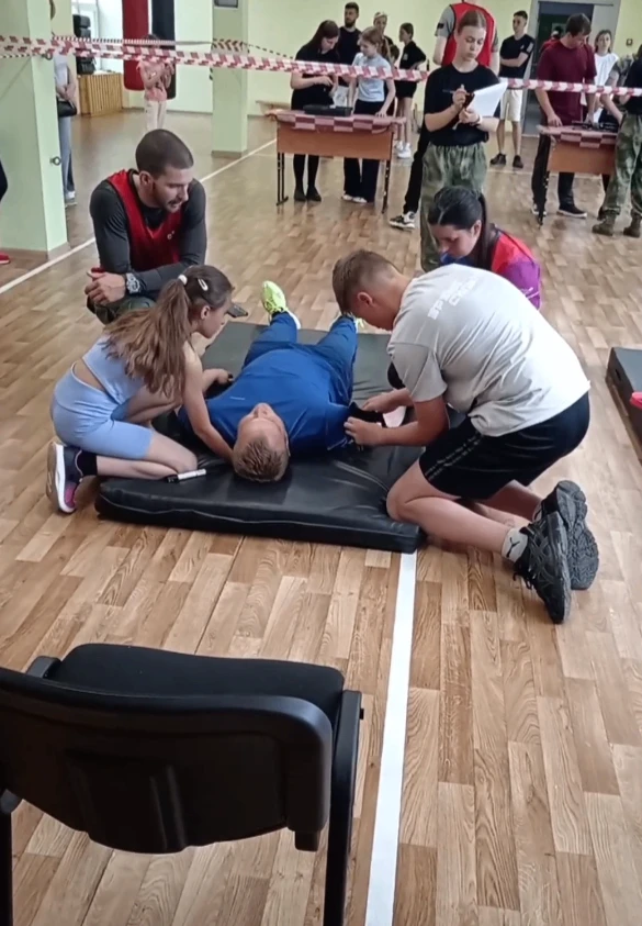 Сегодня в Белгороде прошёл яркий этап военно-патриотической игры «Семейная Зарница»!  Соревнования о