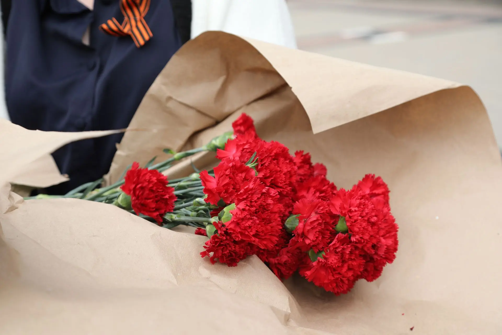🔥🎖️Накануне 9 Мая: Институт развития образования почтил память героев