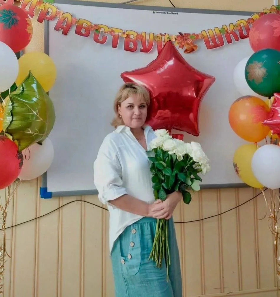 «Все получилось!» — педагог купила квартиру по «Соципотеке»  Алла Сапронова преподает в начальных кл