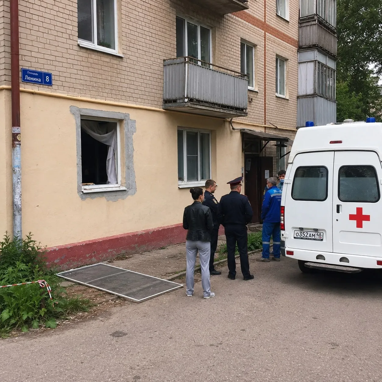 ⚡️ Годовалый мальчик выпал из окна в Лебедяни — ребёнок получил травмы и находится в нейрохирургии  