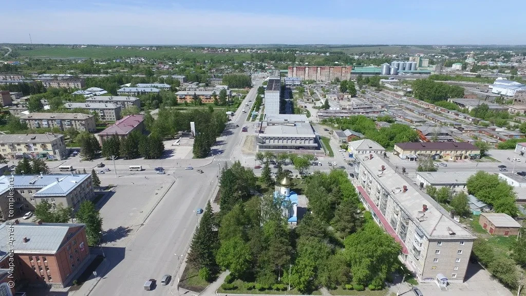 Сегодня 13 июля, погода +24°C. Незначительная облачность, ветер тихий, северо-западный 1.3 м/с.  Отн