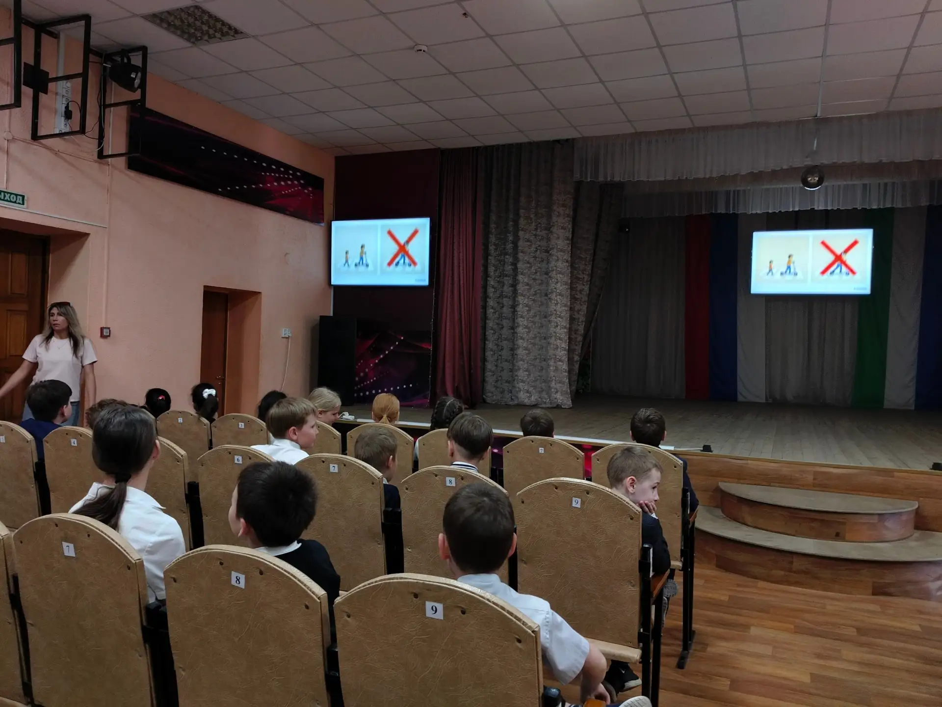 Вот и позади последняя учебная неделя, а впереди – долгожданные летние каникулы! 🎉 Чтобы отдых принё