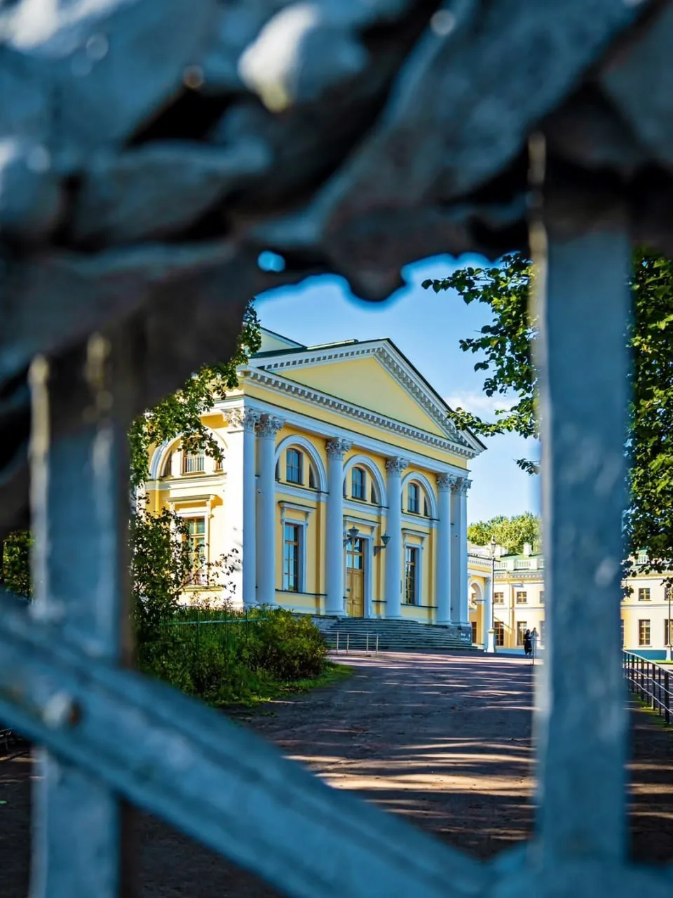 🏛 Александровский дворец в Пушкине — место, где оживает история династии Романовых!  ✨