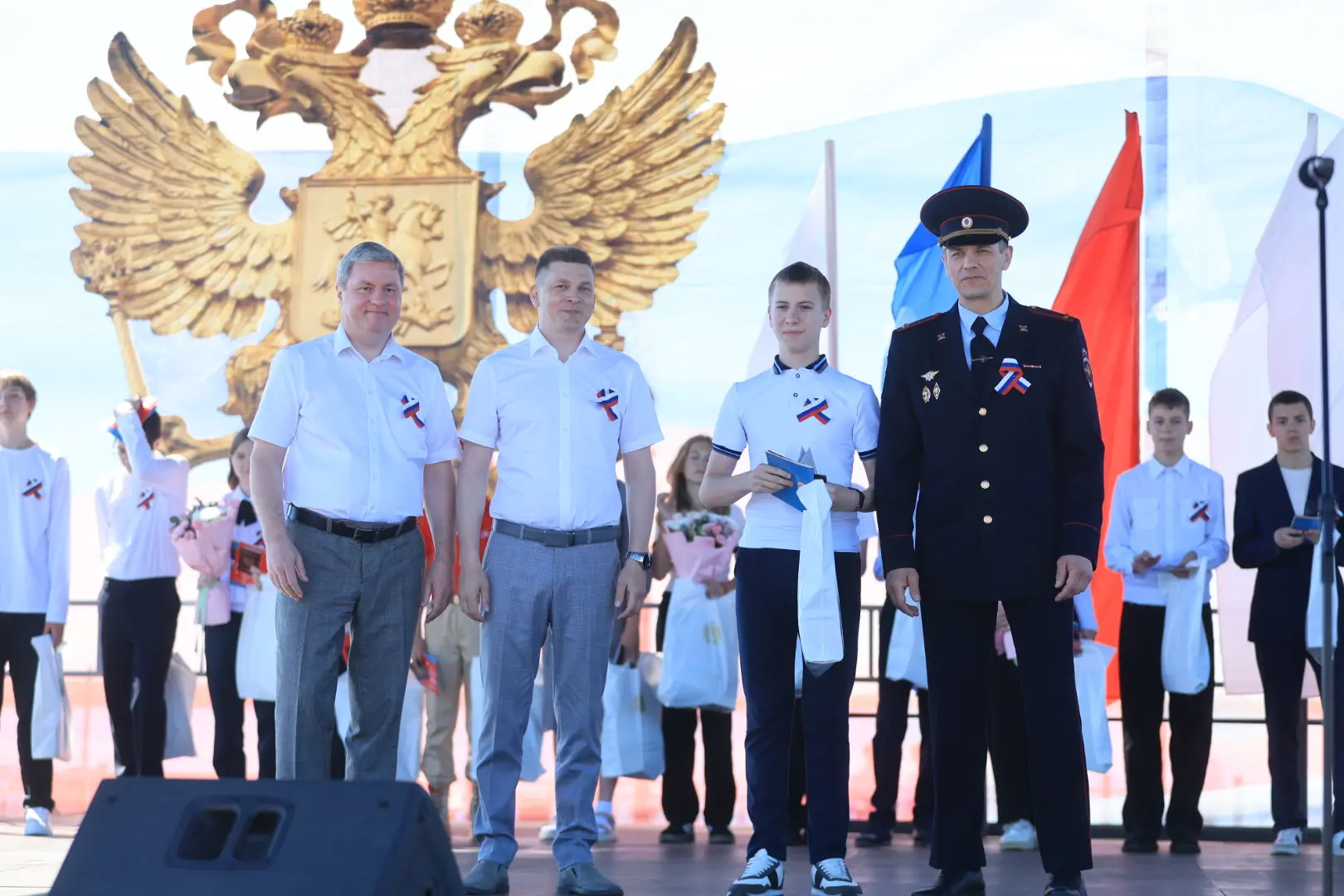 🇷🇺 Сегодня, в главный государственный праздник, на Красной пристани, в самом сердце Архангельска, 