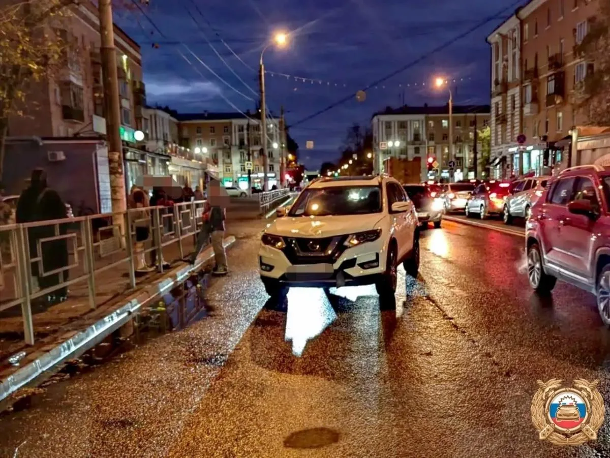🏃🏻‍♀️🚗 Тверичанка перебегала ул. Орджоникидзе вне перехода — и попала под Nissan