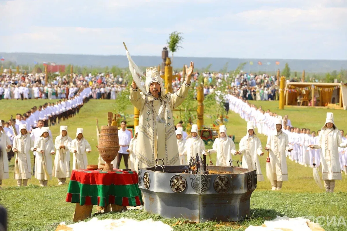 ☀️ Продолжаем знакомиться с праздниками народов России!

Друзья, после Сабантуя, который отмечали в 