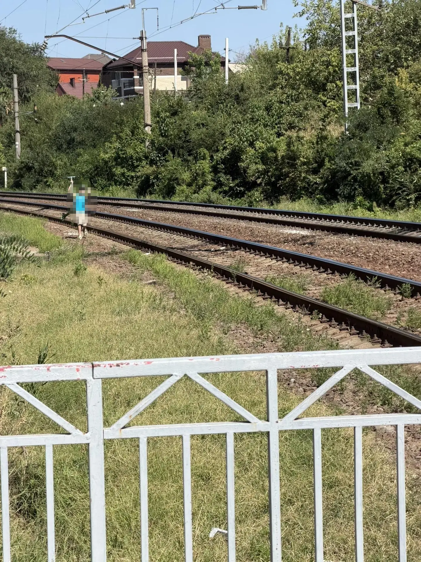 🚨 В дежурную часть Ростовского линейного управления МВД России на транспорте поступило...