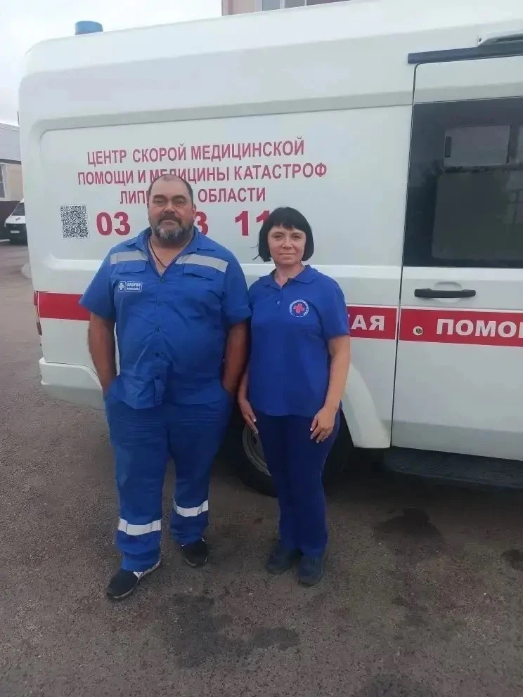 В Липецке восьмилетняя девочка наступила на гвоздь во время прогулки.

Строительный гвоздь насквозь 
