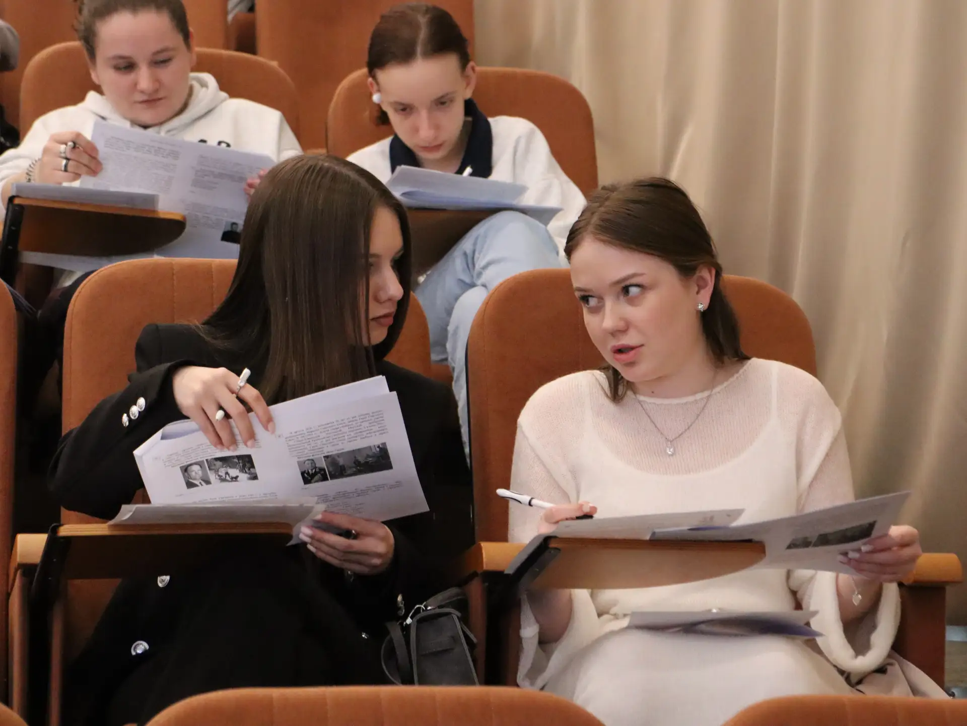 ✍🏻ПГУ им. Шолом-Алейхема вновь стал площадкой для «Диктанта Победы»  На базе Университета прошла меж