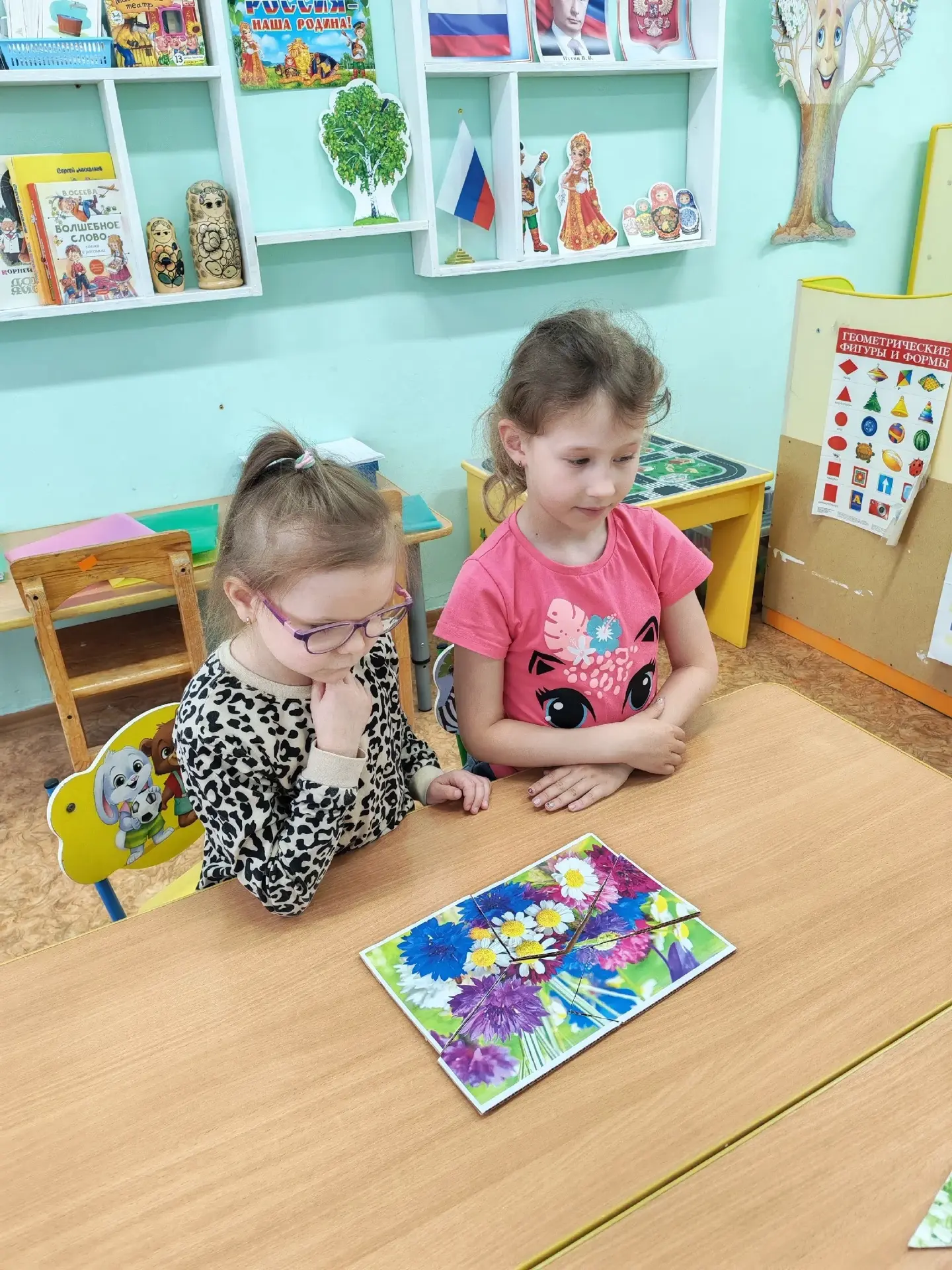 Мир природы удивителен и прекрасен. Научить детей любить природу, видеть её красоту и понимать ценно