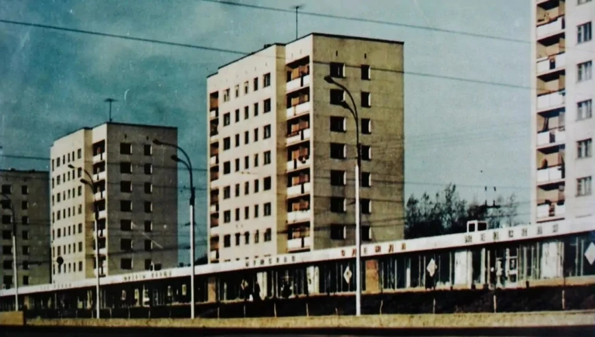 Дома по улице Комсомольской, 1974–1980