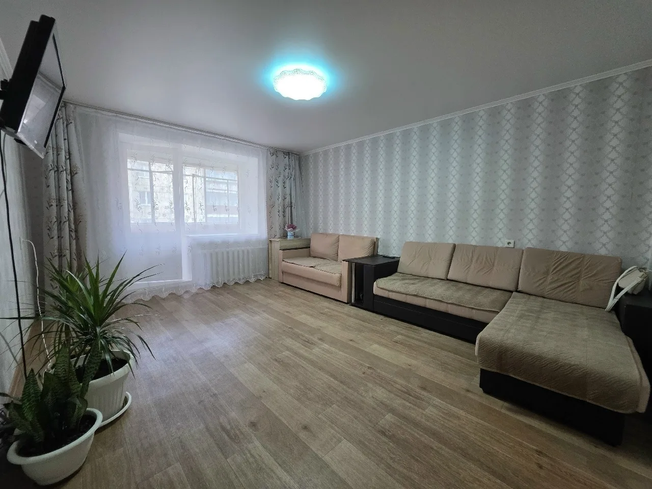 🏘 Продается просторная, светлая и уютная 3-комнатная квартира в микрорайоне Восточный ...