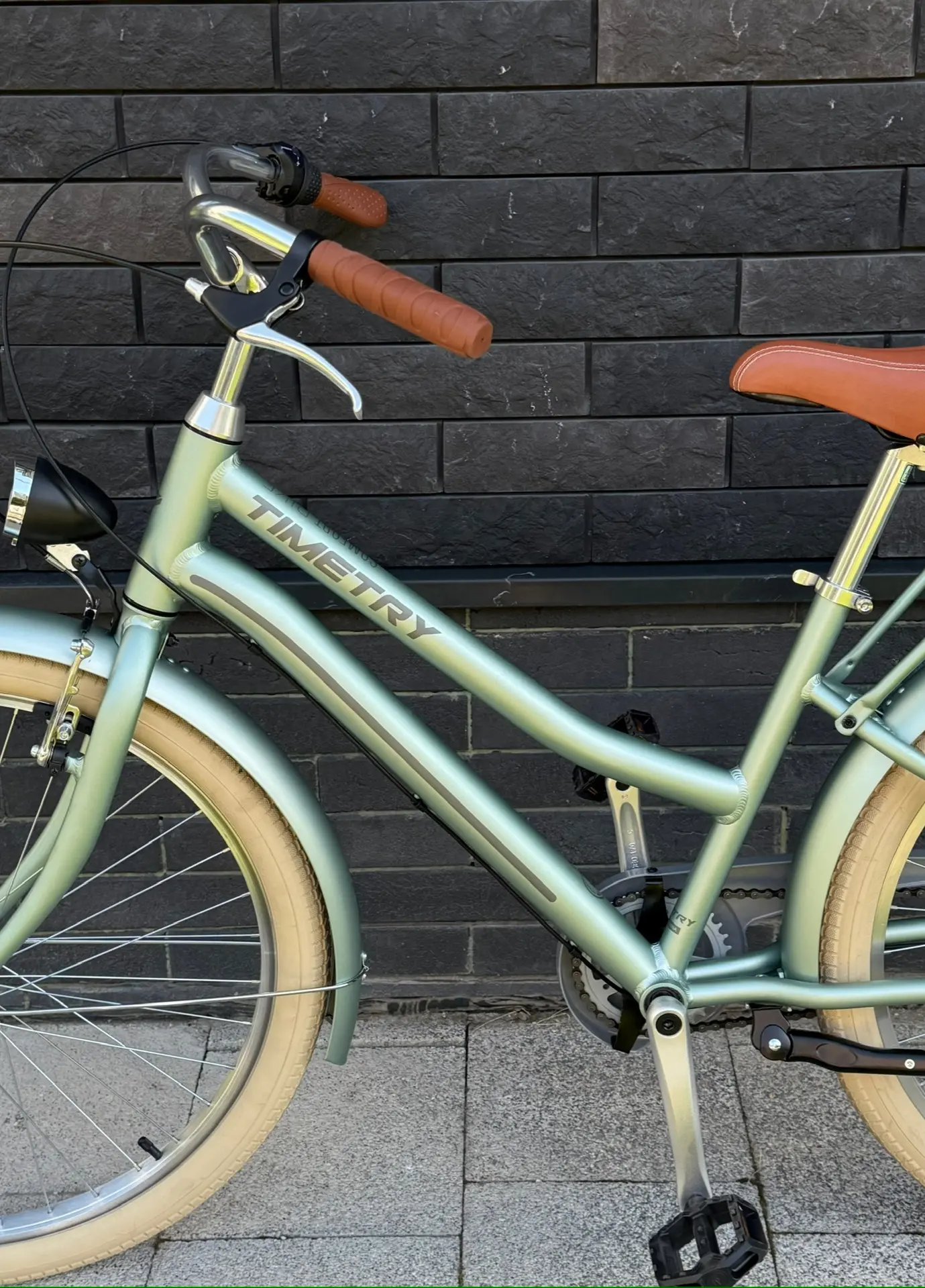 день, когда  у меня появился первый в жизни велосипед 🚴‍♀️ 

сегодня катались с мужем и Гордеем цел