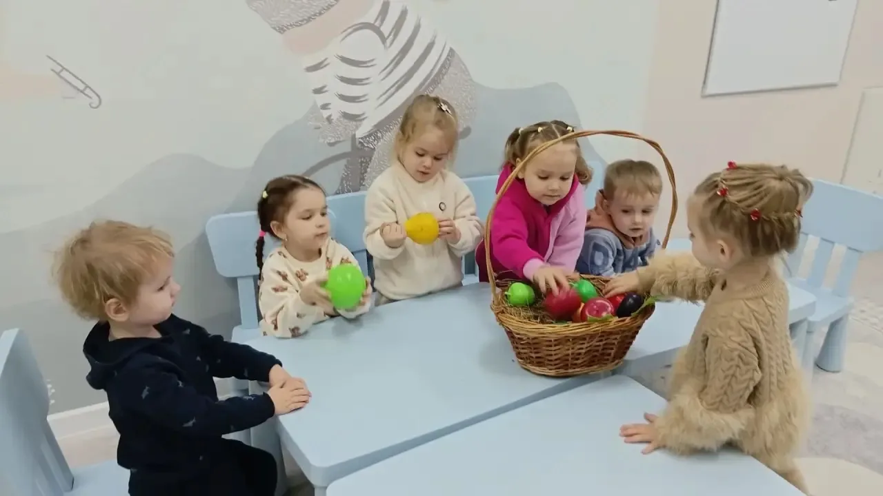 Что поспевает на огороде осенью? Наши малыши теперь точно знают! 👍🏻