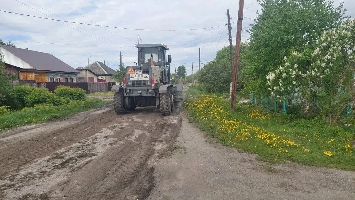 Рассказываем, какие работы по благоустройству ведутся в Бийске на этой неделе ⁣ 🌿Покос травы выполне