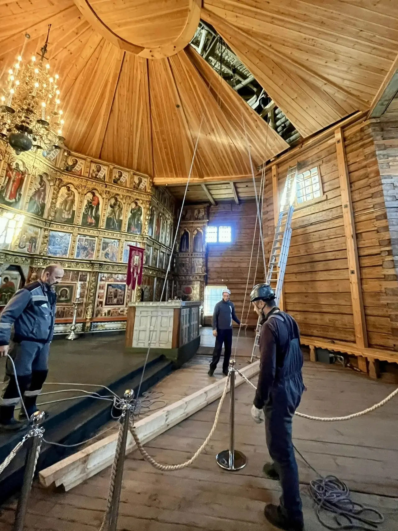 Луч «неба» XVIII века засиял в Преображенском храме