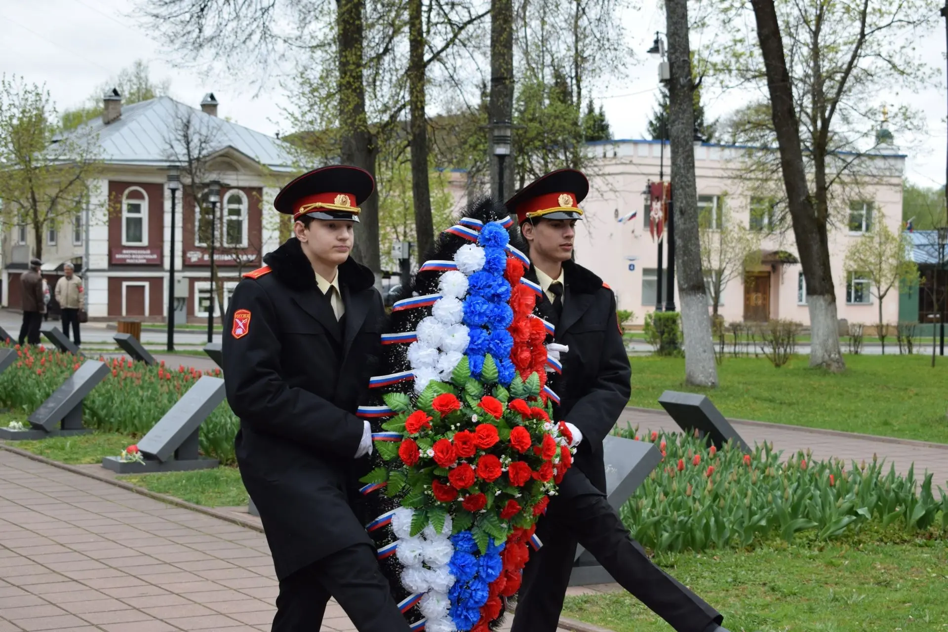 Митинги ко Дню Победы🇷🇺 🎖8 мая в Угличе прошли традиционные митинги, приуроченные к празднованию Дня