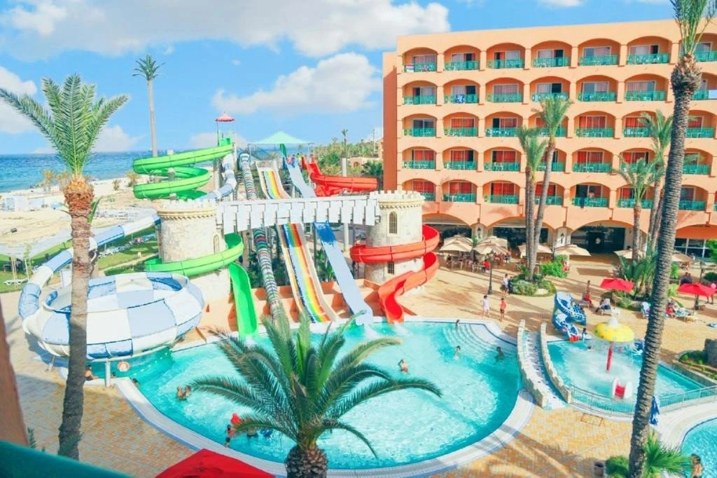 🏃🏃ПРЯМ СРОЧНО ЛЕТИМ !!! ТУНИС ВЫЛЕТ СЕГОДНЯ НОЧЬЮ , на неделю
🏢Marabout Aquapark 3* Сусс, 50 м до